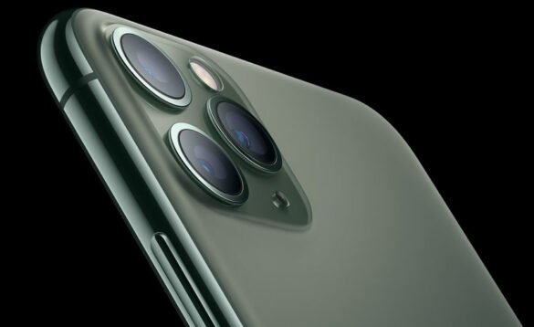 Apple Business Essentials