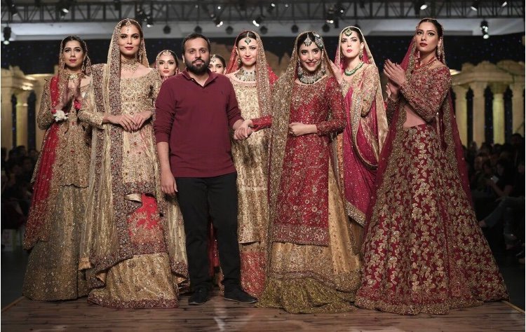 Ayeza Khan, Urwa, Mawra And Ali Zafar Strut Down The Ramp On Day Two Of Pantene Hum Bridal Couture Week 2019