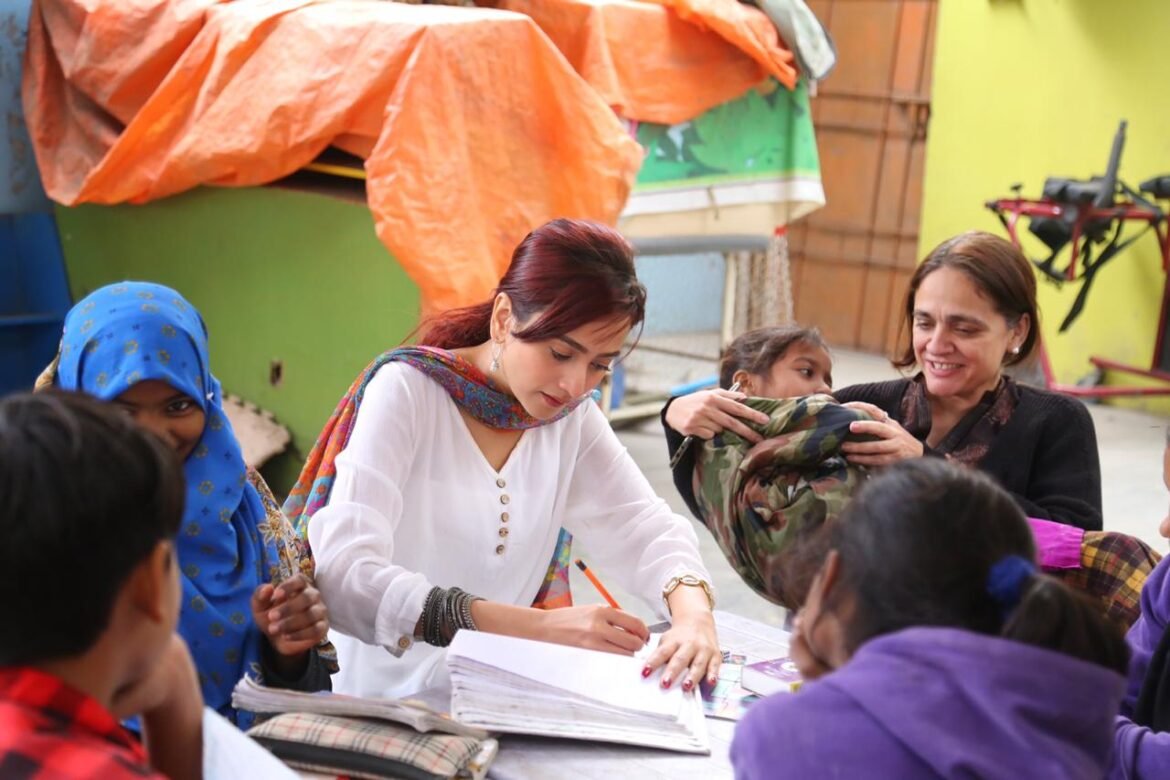 The multifaceted Pakistani actress Zarnish Khan visits 'Khel Ghar’ Imkaan Welfare Organization's recreation center for children