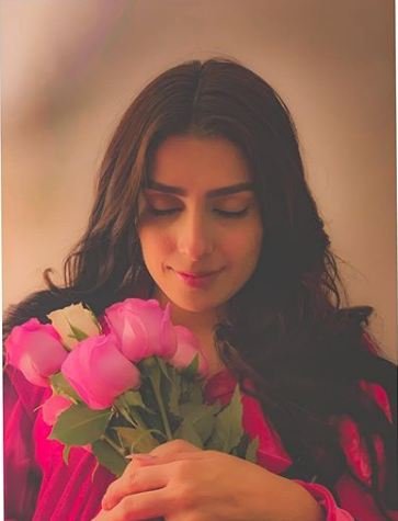 Click's From Actress Ayeza Khan's 29th Birthday