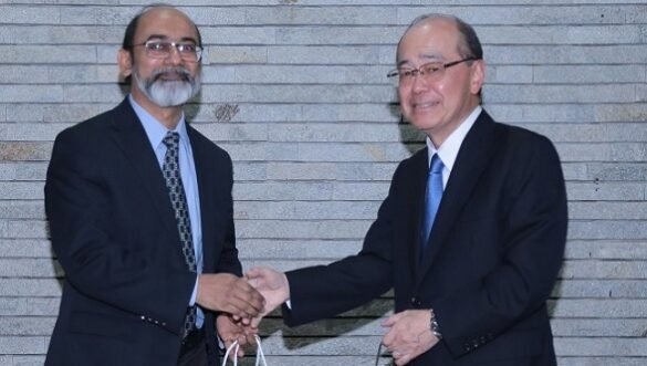 Mitsubishi UFJ Foundation and MUFG Bank collaborate to provide financial assistance to IBA students