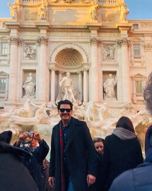 Love is in the air: Sarwat Gilani and Fahad Mirza's Vacation Pictures Go Viral