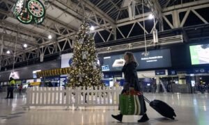 Pakistan extends inbound travel restrictions from UK till Jan 4