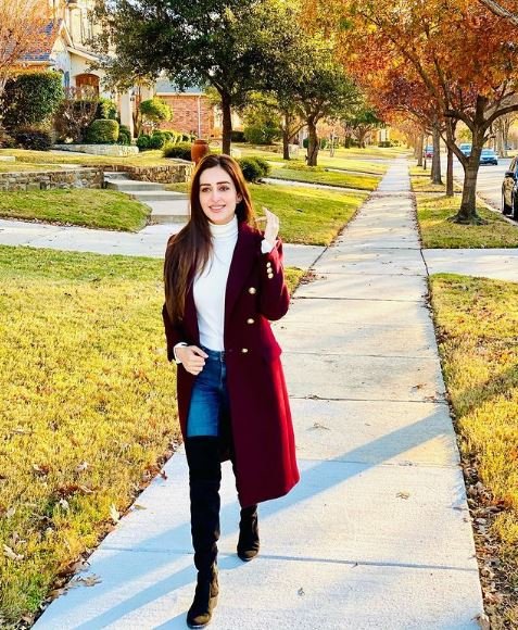 Know her more: Actress Sidra Niazi