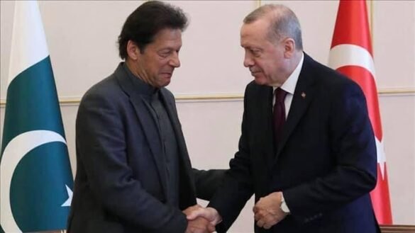 Imran, Erdogan vow to mobilize int’l community to help stop Israeli attacks