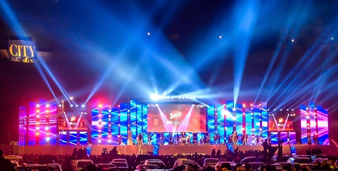 Atif Aslam Drive In Concert