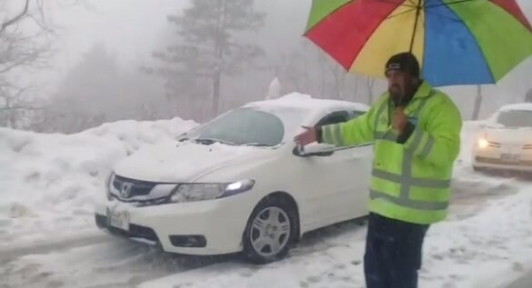 Snowfall in norther areas of Pakistan