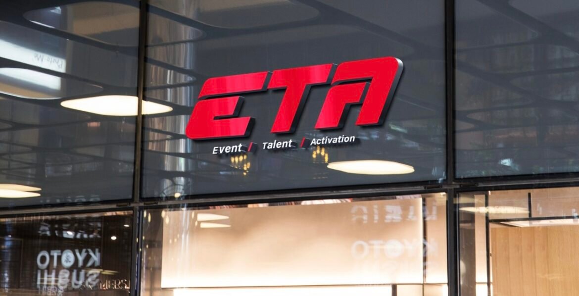 9ae246e5-c389-4ed2-b9a4-eb5793194eea Book Pakistani Artist for Your Next Event?