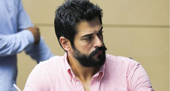 Turkish Star Burak Özçivit of Kurulus Osman Fame Visits Pakistan's Special Security Unit (SSU) Headquarters